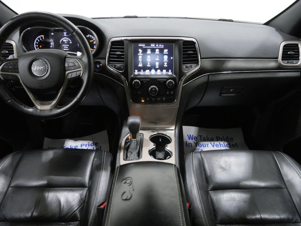 Used 2016 Jeep Grand Cherokee Limited AWD/4WD image 11