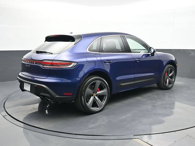 Certified 2025 Porsche Macan S AWD/4WD image 23
