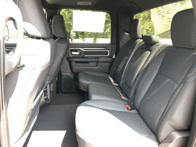 New 2026 RAM 3500 Big Horn AWD/4WD image 16