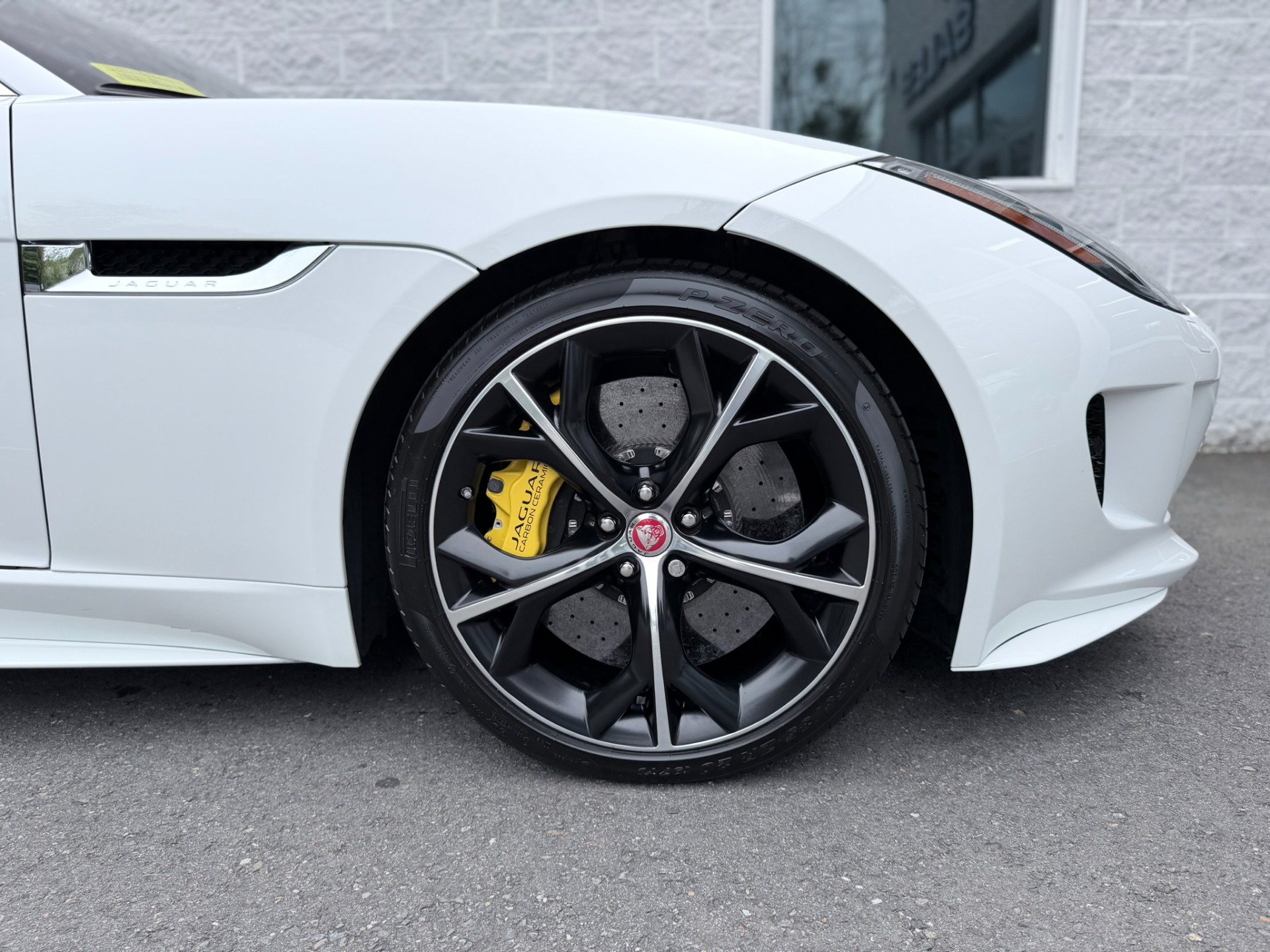 Used 2017 Jaguar F-TYPE R AWD/4WD image 45
