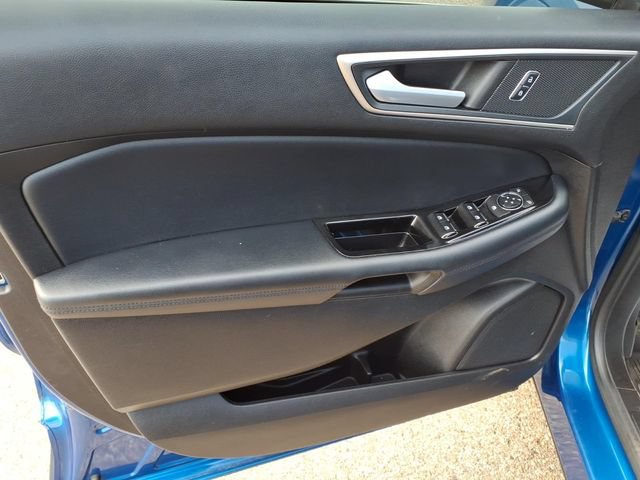 Certified 2018 Ford Edge SEL w/ Equipment Group 201A AWD/4WD image 11