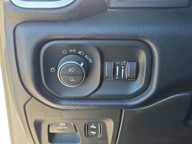 Used 2021 RAM 1500 Laramie w/ Off Road Group AWD/4WD image 12