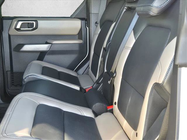 Used 2023 Ford Bronco Wildtrak image 20