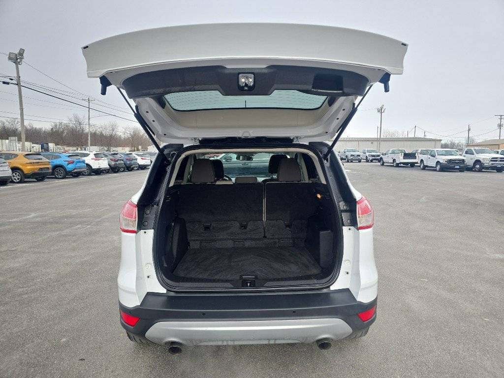Used 2015 Ford Escape SE w/ Equipment Group 201A image 9