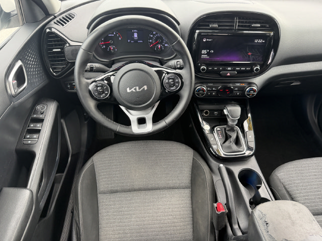 Used 2022 Kia Soul EX FWD image 17