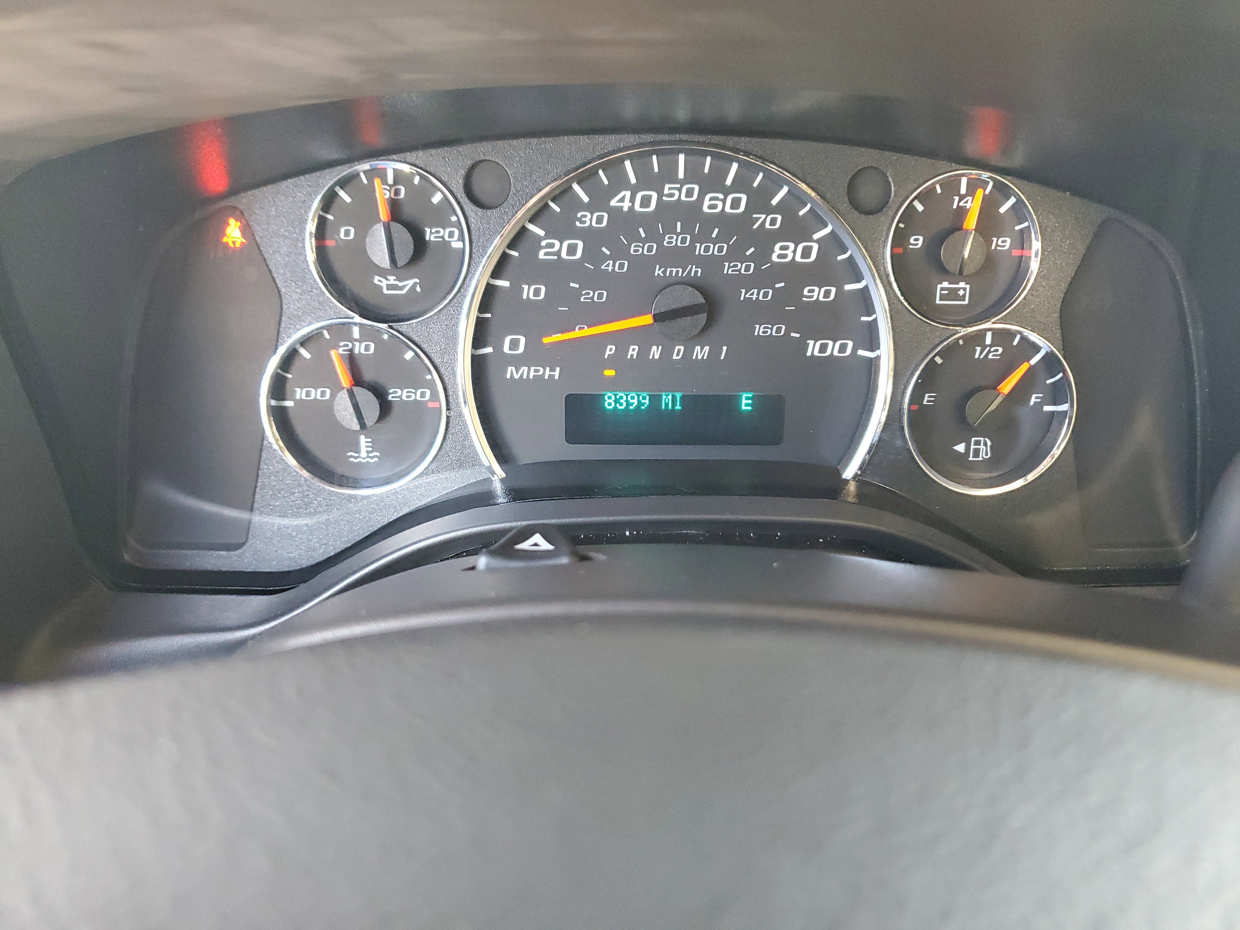 Used 2025 Chevrolet Express 3500 LT w/ LT Preferred Equipment Group RWD image 23
