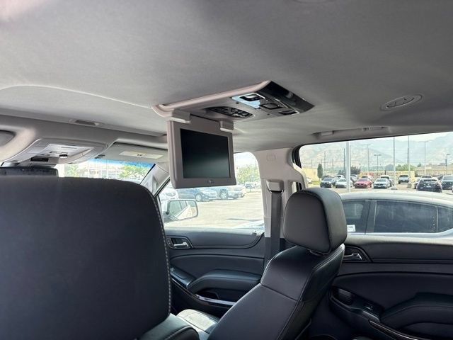 Used 2018 Chevrolet Suburban LT AWD/4WD image 16