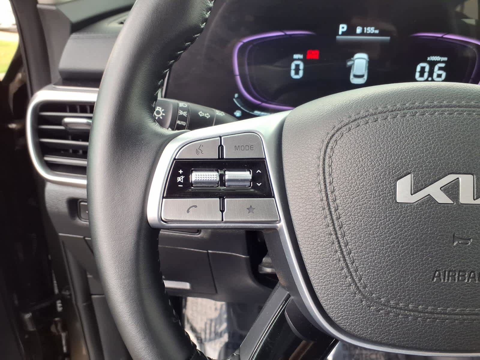 Used 2025 Kia Telluride S FWD image 10