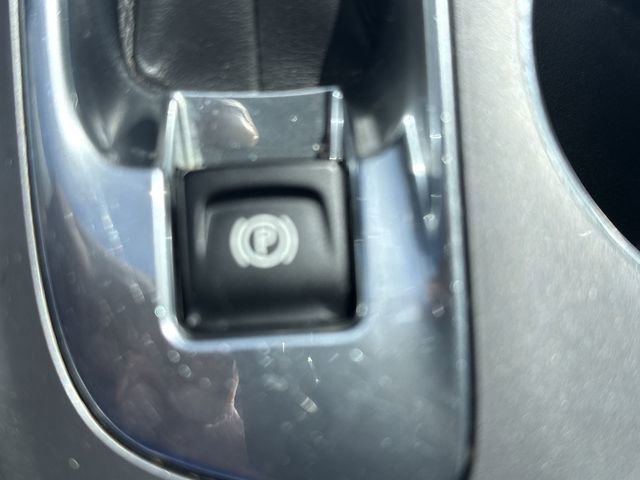 Used 2024 Chevrolet Malibu LT FWD image 43