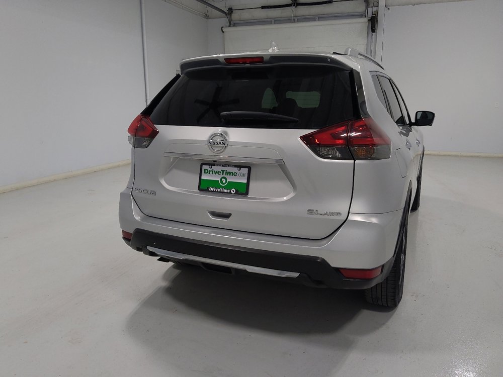 Used 2018 Nissan Rogue SL image 7