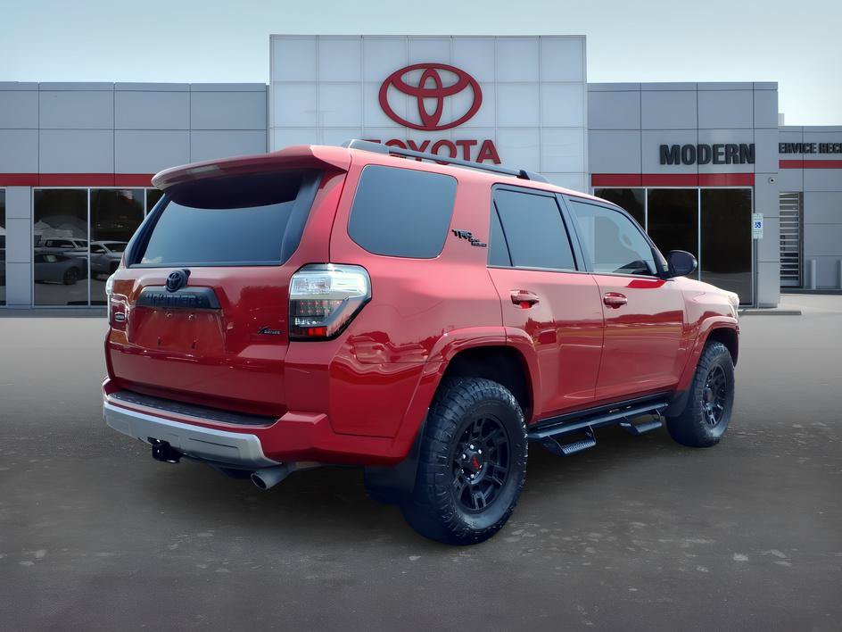 Used 2022 Toyota 4Runner TRD Off-Road Premium w/ Moonroof Package AWD/4WD image 5