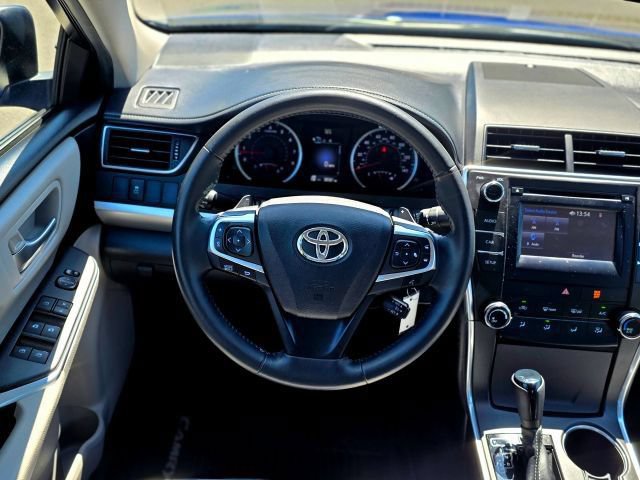 Used 2015 Toyota Camry SE FWD image 15