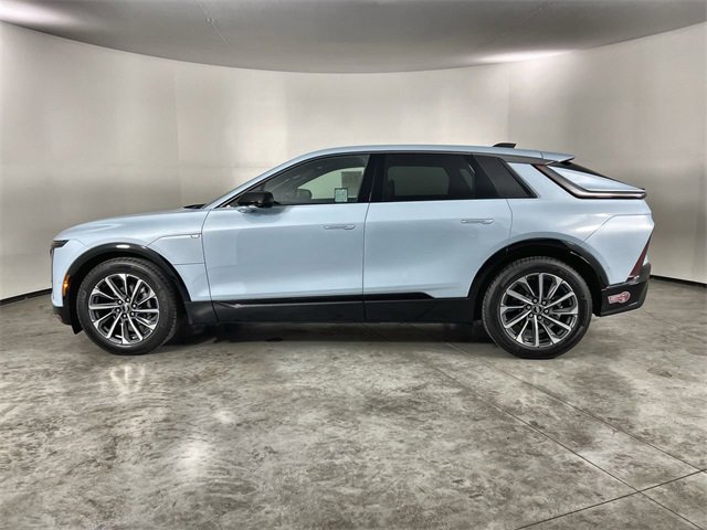 Certified 2024 Cadillac Lyriq Sport w/ Nappa Leather Package image 5