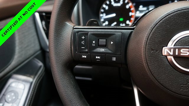 Used 2022 Nissan Rogue SV image 22