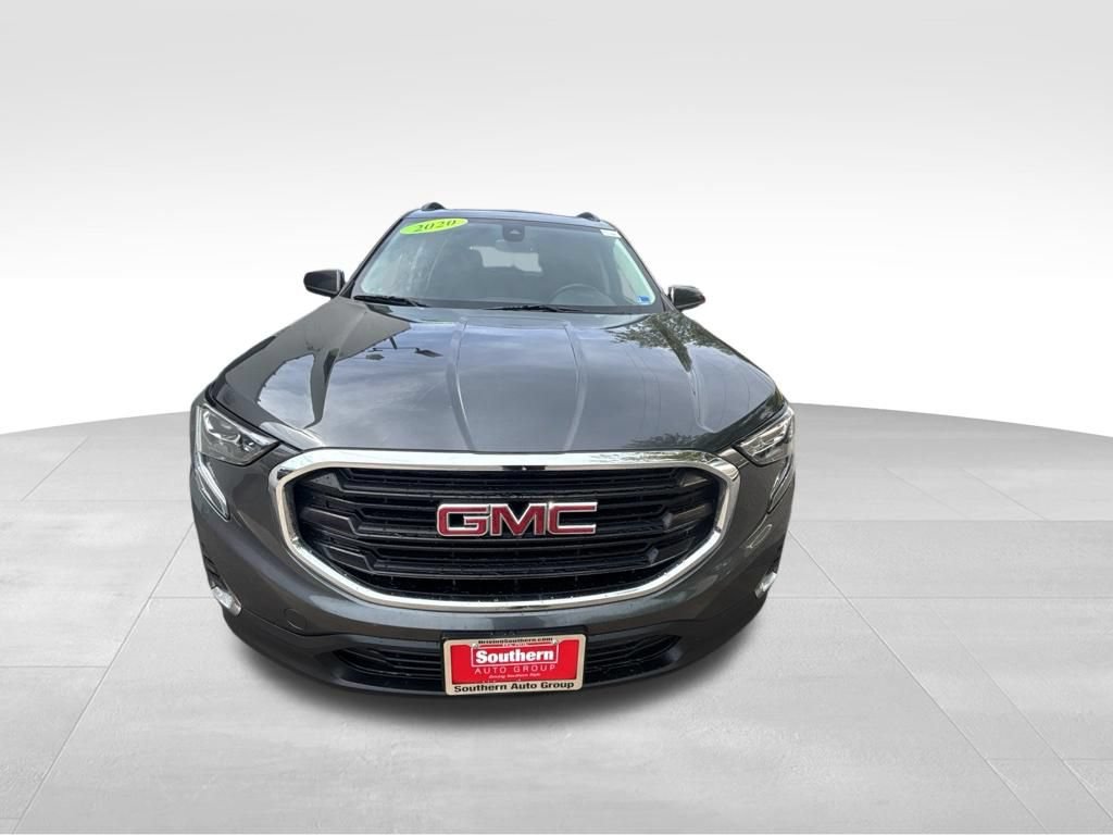 Used 2020 GMC Terrain SLE w/ Driver Convenience Package FWD image 2