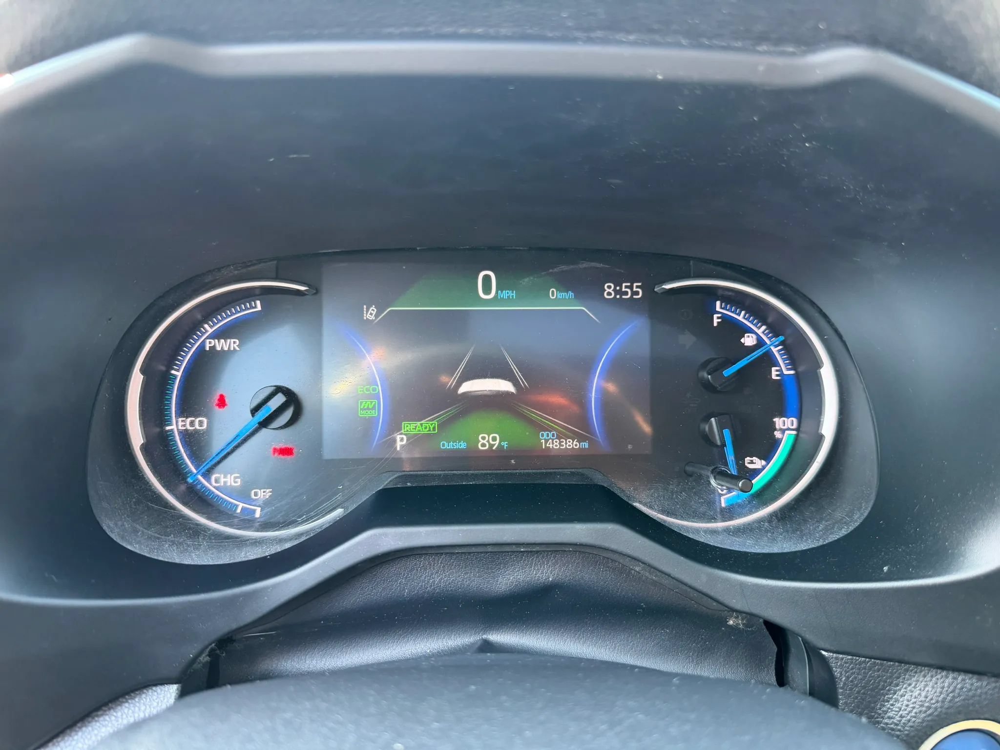 Used 2021 Toyota RAV4 SE w/ Weather & Moonroof Package AWD/4WD image 18