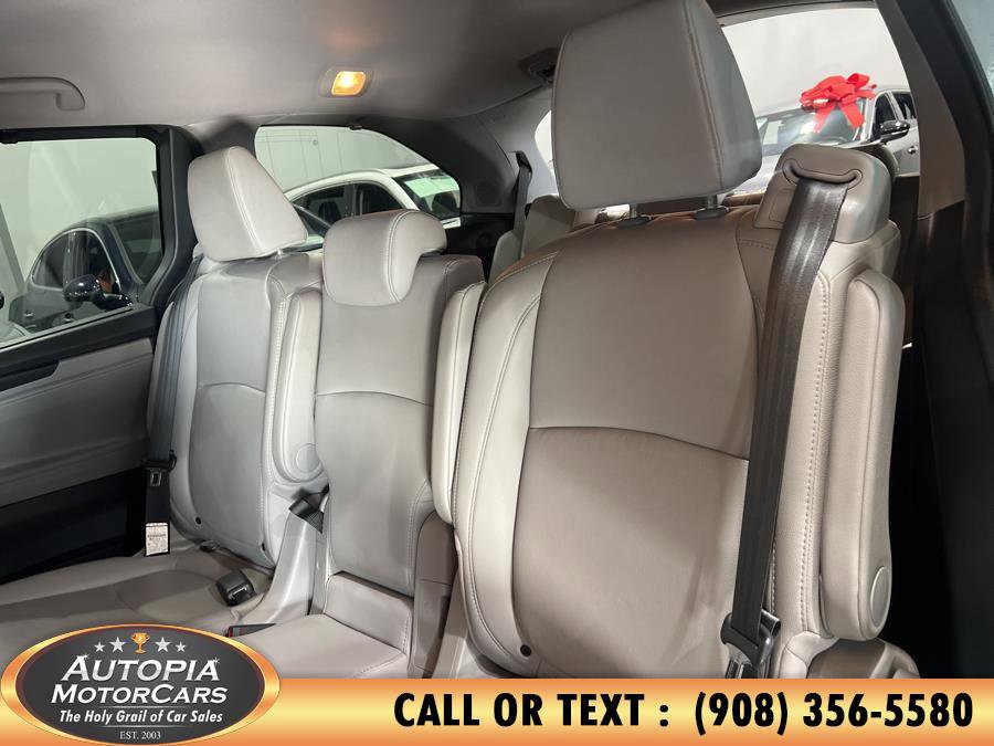 Used 2020 Honda Odyssey Elite image 17