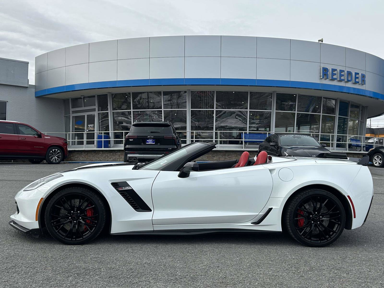 Used 2016 Chevrolet Corvette Z06 w/ 2LZ Preferred Equipment Group image 6