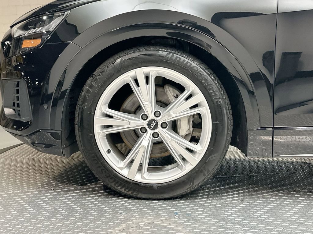 Used 2022 Audi Q8 Prestige w/ Prestige Package image 5