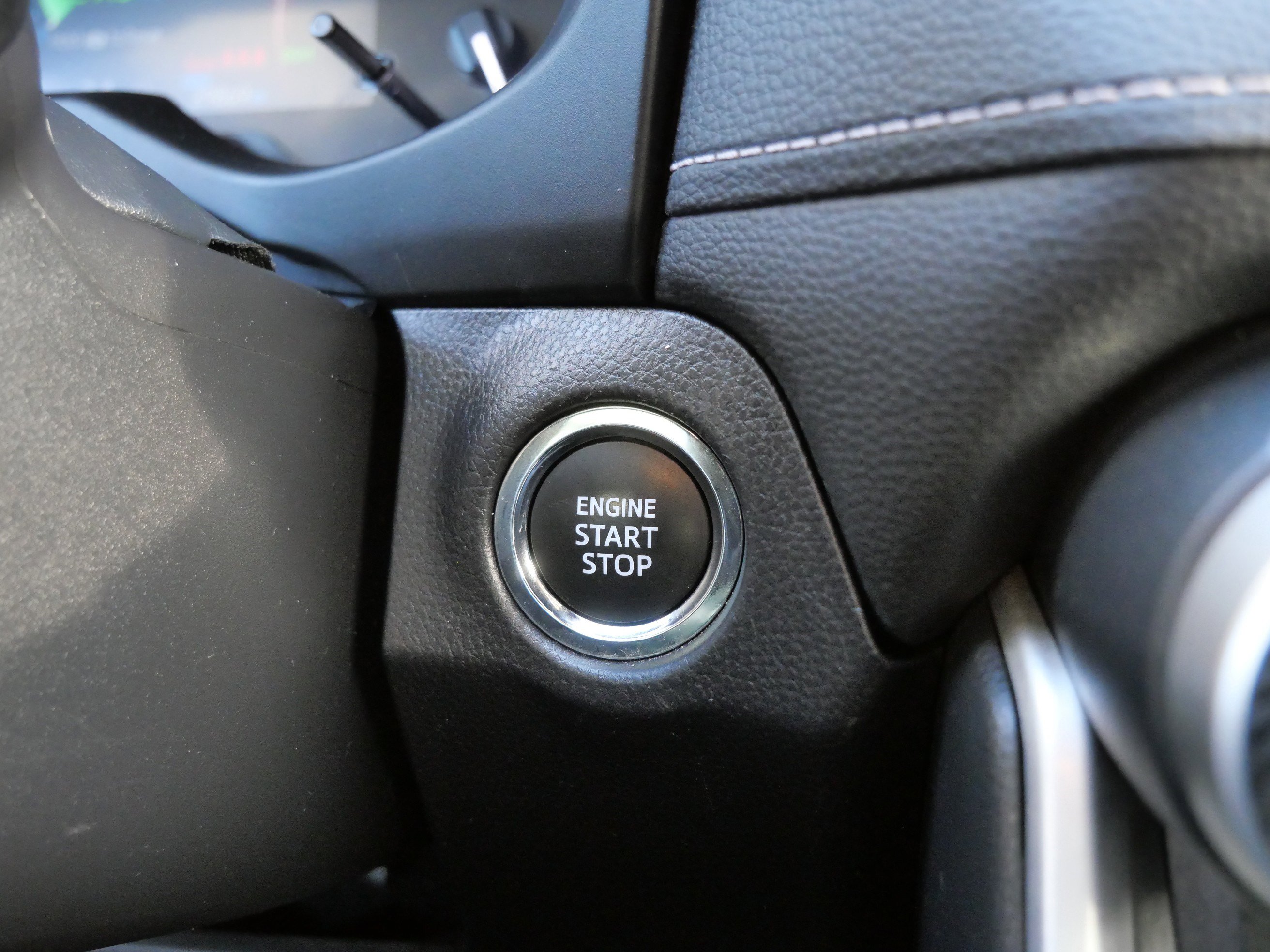 Certified 2025 Toyota RAV4 XLE image 30