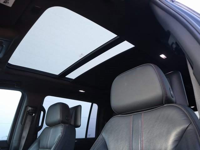 Used 2021 Chevrolet Suburban RST w/ Luxury Package image 45