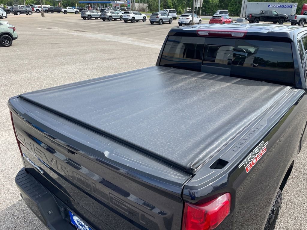 Used 2024 Chevrolet Silverado 1500 LT Trail Boss w/ Convenience Package II image 32