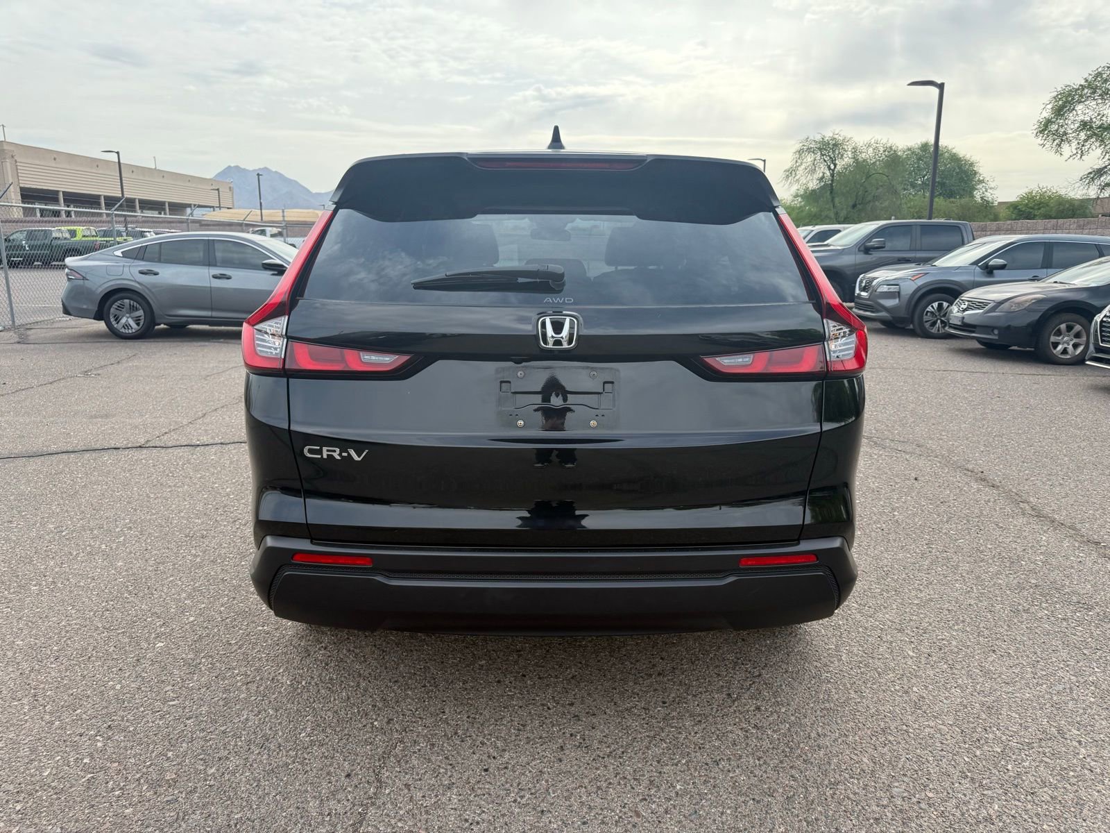 Used 2023 Honda CR-V EX image 6