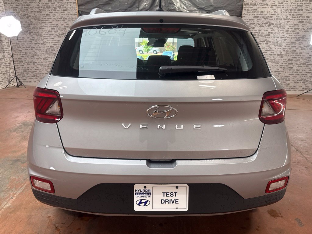 New 2026 Hyundai Venue SEL FWD image 6