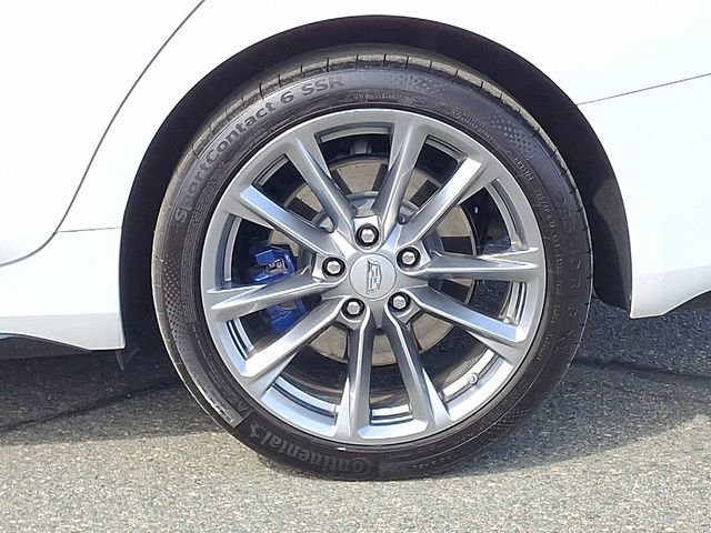 Certified 2025 Cadillac CT4 V w/ Climate Package image 30