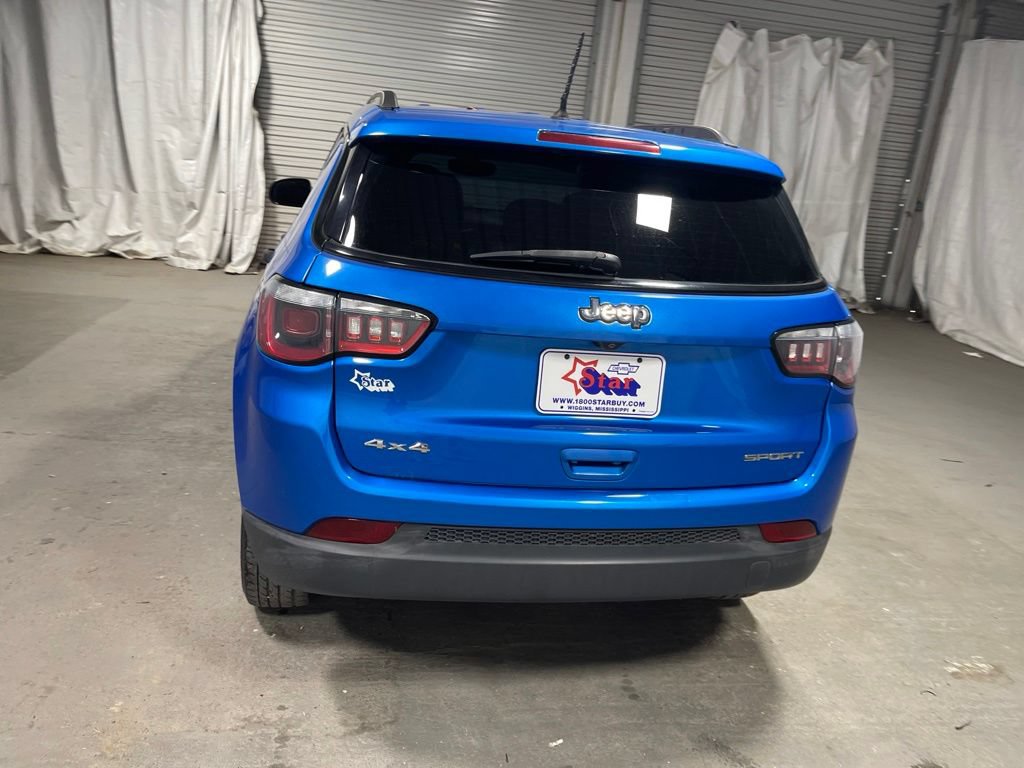 Used 2017 Jeep Compass Sport AWD/4WD image 6
