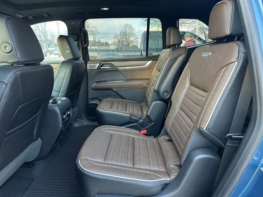 New 2026 GMC Acadia Denali Ultimate AWD/4WD image 15