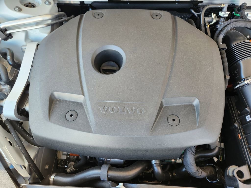 New 2026 Volvo XC60 T8 Ultra w/ Protection Package Premier image 20