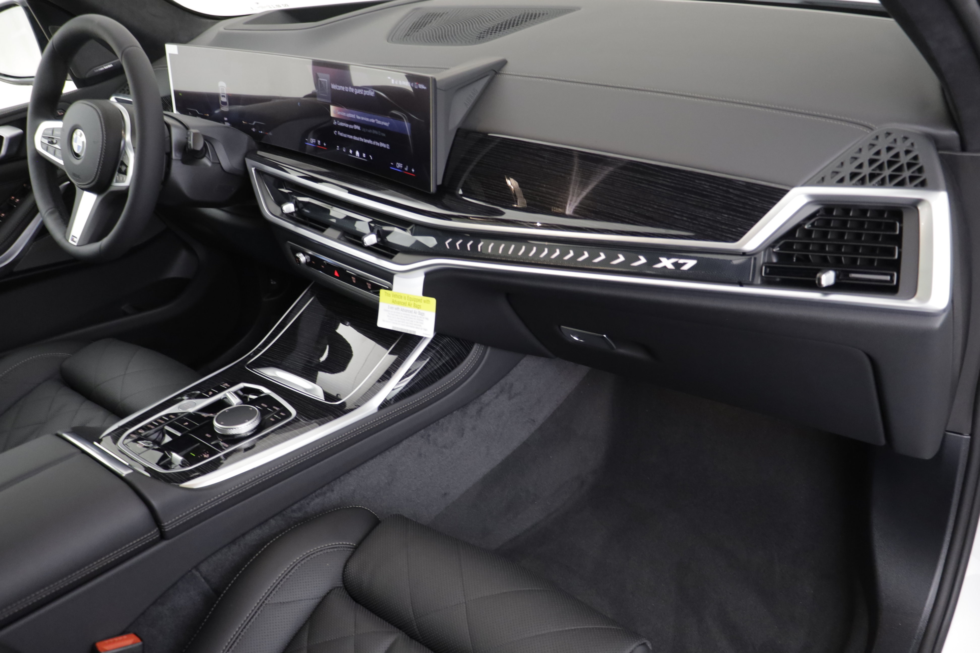 New 2027 BMW X7 xDrive40i w/ M Sport Package AWD/4WD image 21