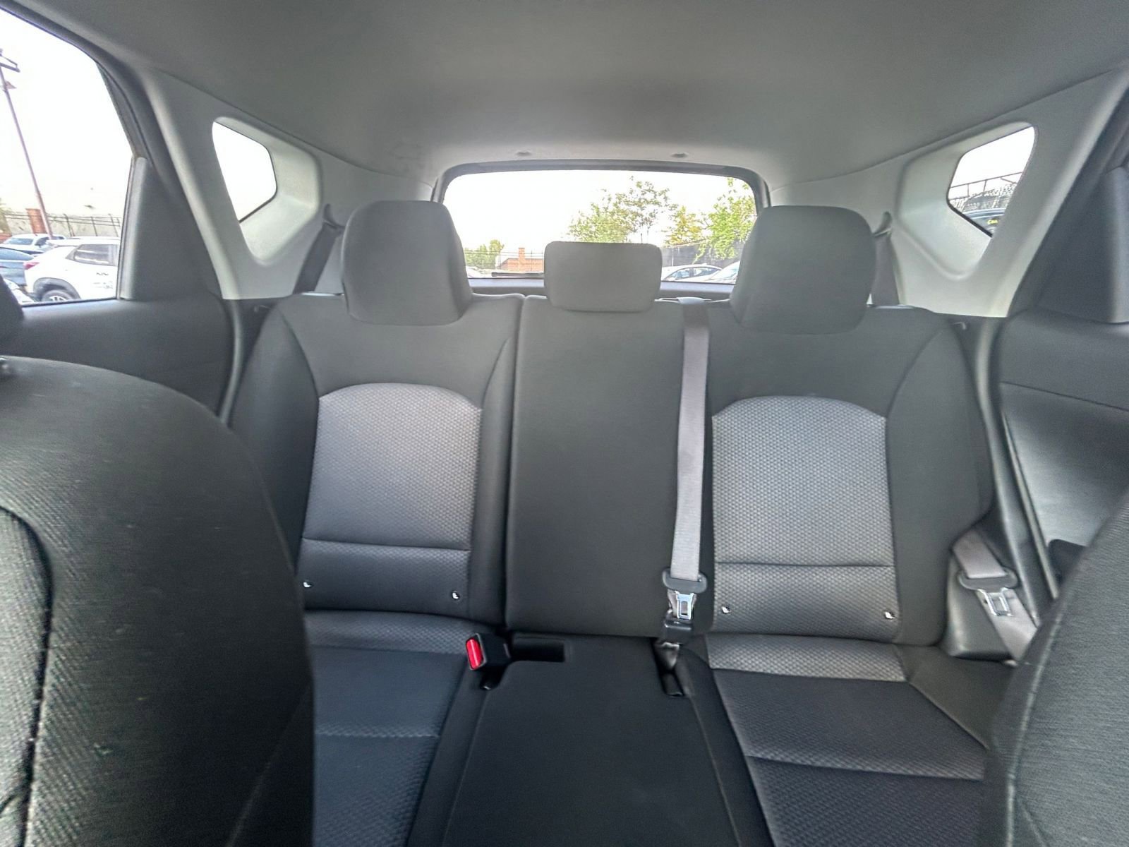 Used 2025 Kia Soul LX w/ LX Technology Package FWD image 33