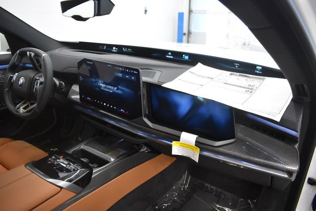 New 2027 BMW 740i xDrive w/ M Sport Package AWD/4WD image 18