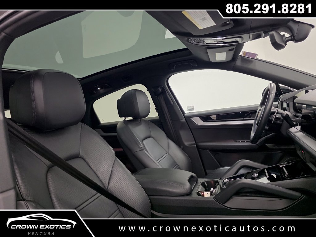 Used 2024 Porsche Cayenne S AWD/4WD image 10