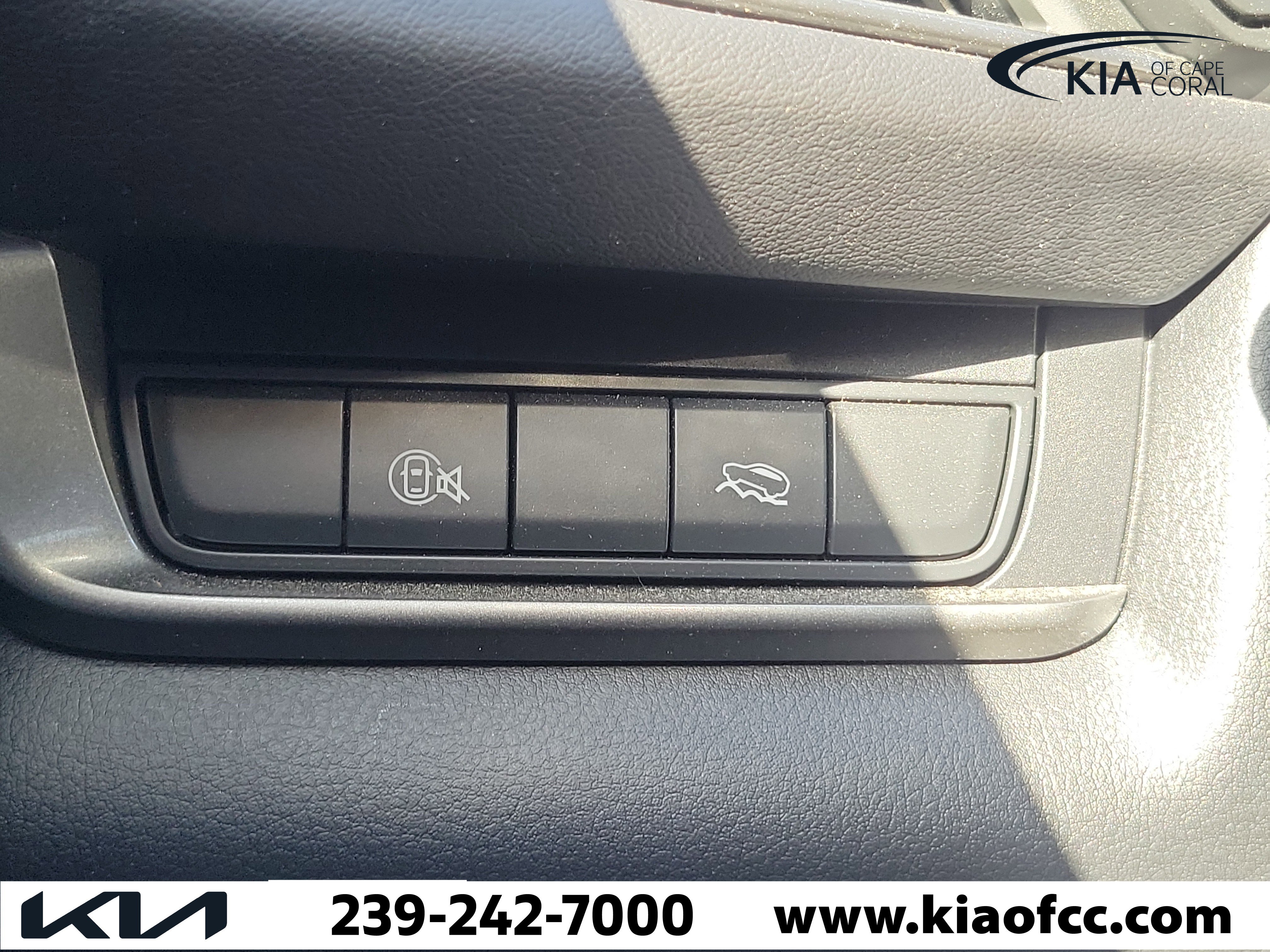 Used 2024 MAZDA CX-30 AWD 2.5 S w/ Select Sport Pkg image 24