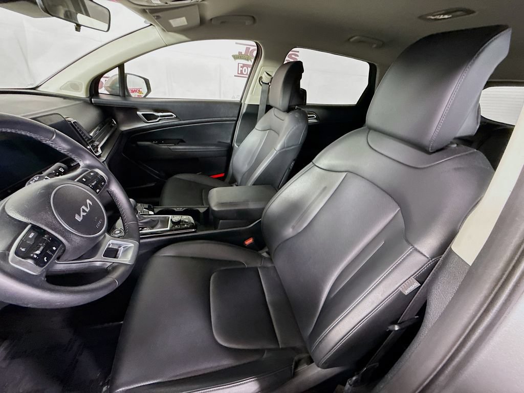 Certified 2024 Kia Sportage EX AWD/4WD image 26
