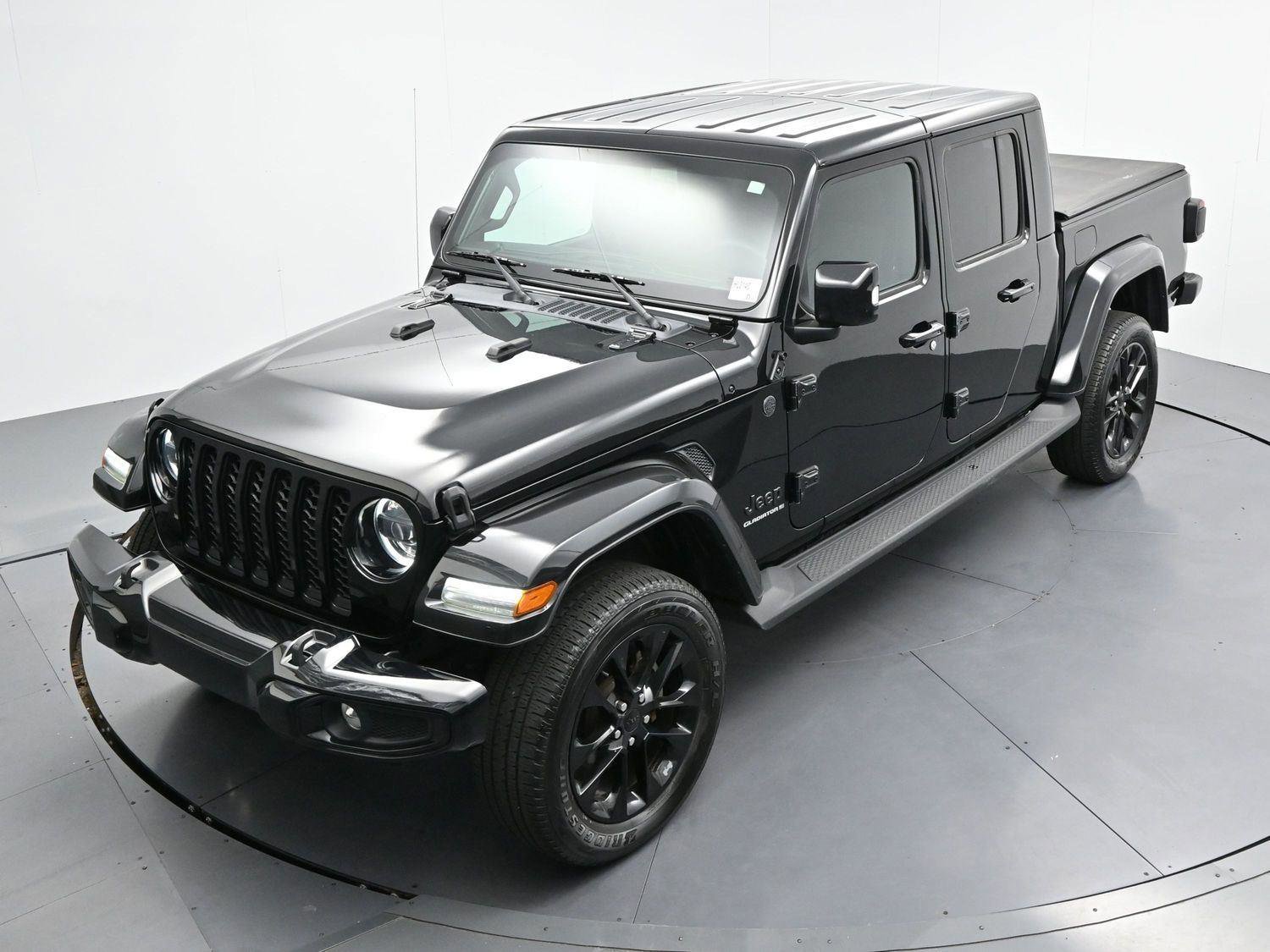 Used 2023 Jeep Gladiator Overland AWD/4WD image 35