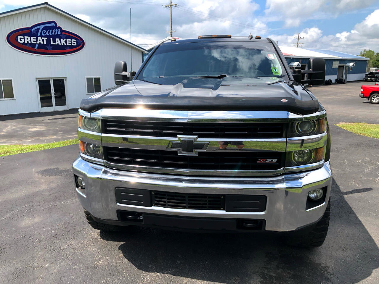 Used 2015 Chevrolet Silverado 2500 LT w/ Z71 Package, Off-Road image 5
