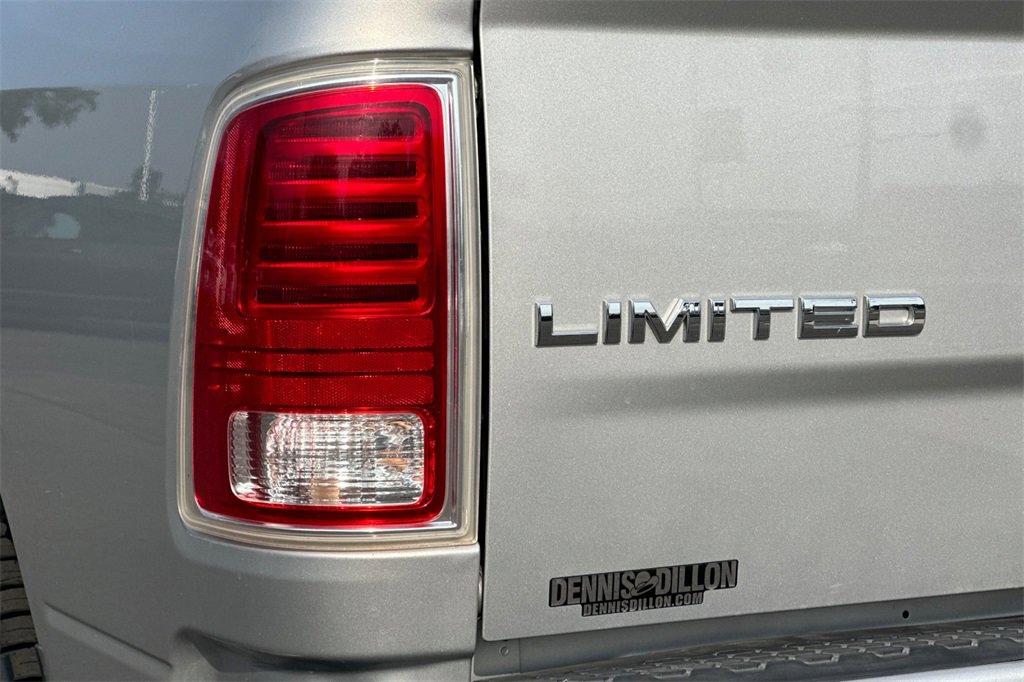 Used 2014 RAM 3500 Laramie Longhorn image 27