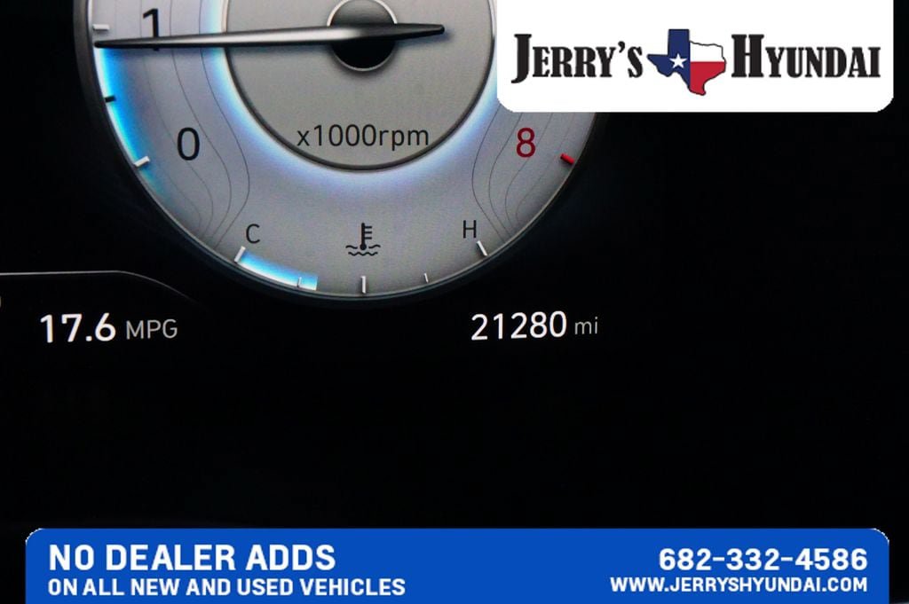 Certified 2023 Hyundai Santa Fe Limited FWD image 12