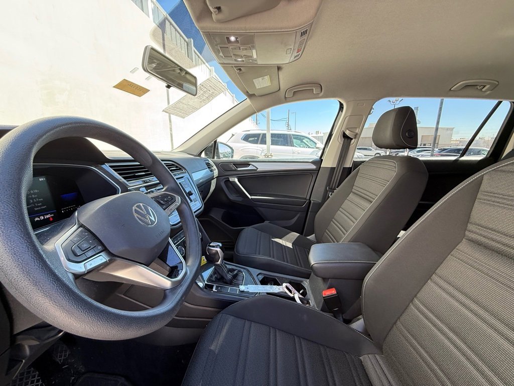 Used 2022 Volkswagen Tiguan S image 5