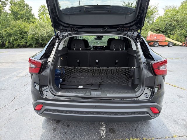 New 2026 Chevrolet Trax LS w/ LS Convenience Package FWD image 15