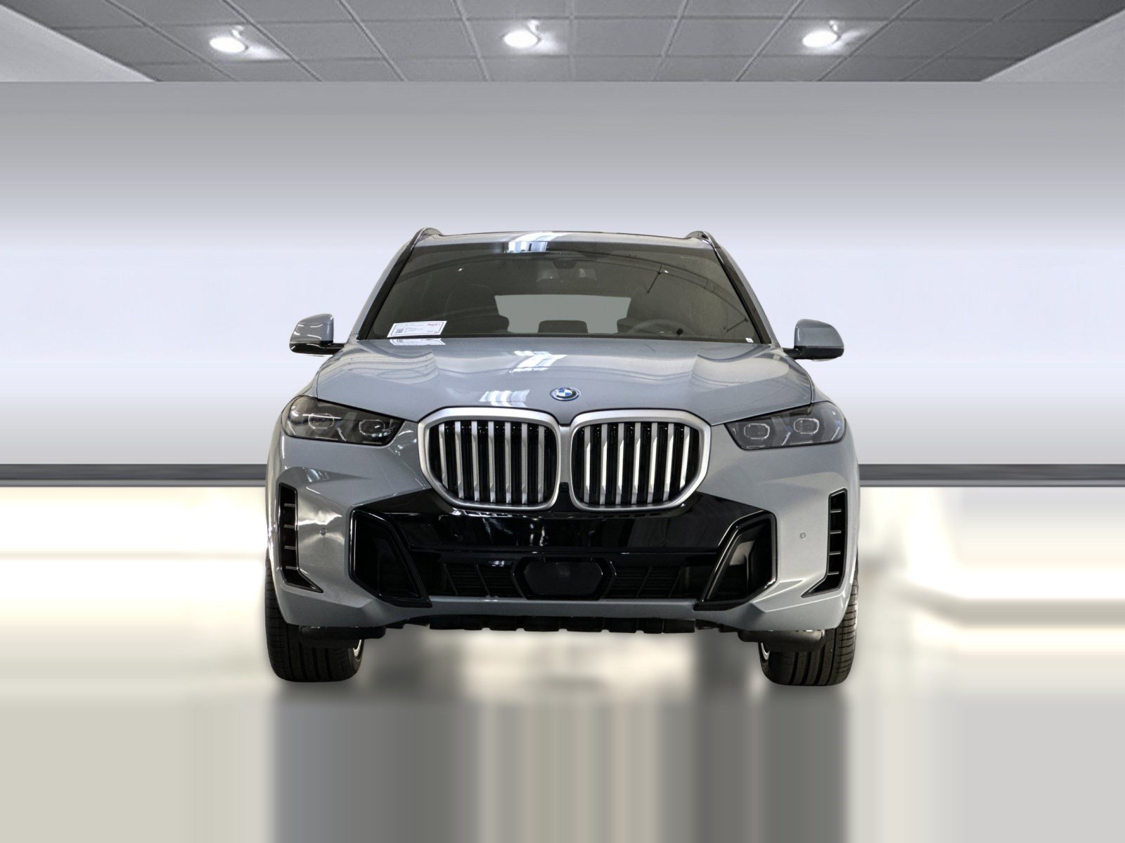 Used 2026 BMW X5 xDrive50e w/ M Sport Package AWD/4WD image 5