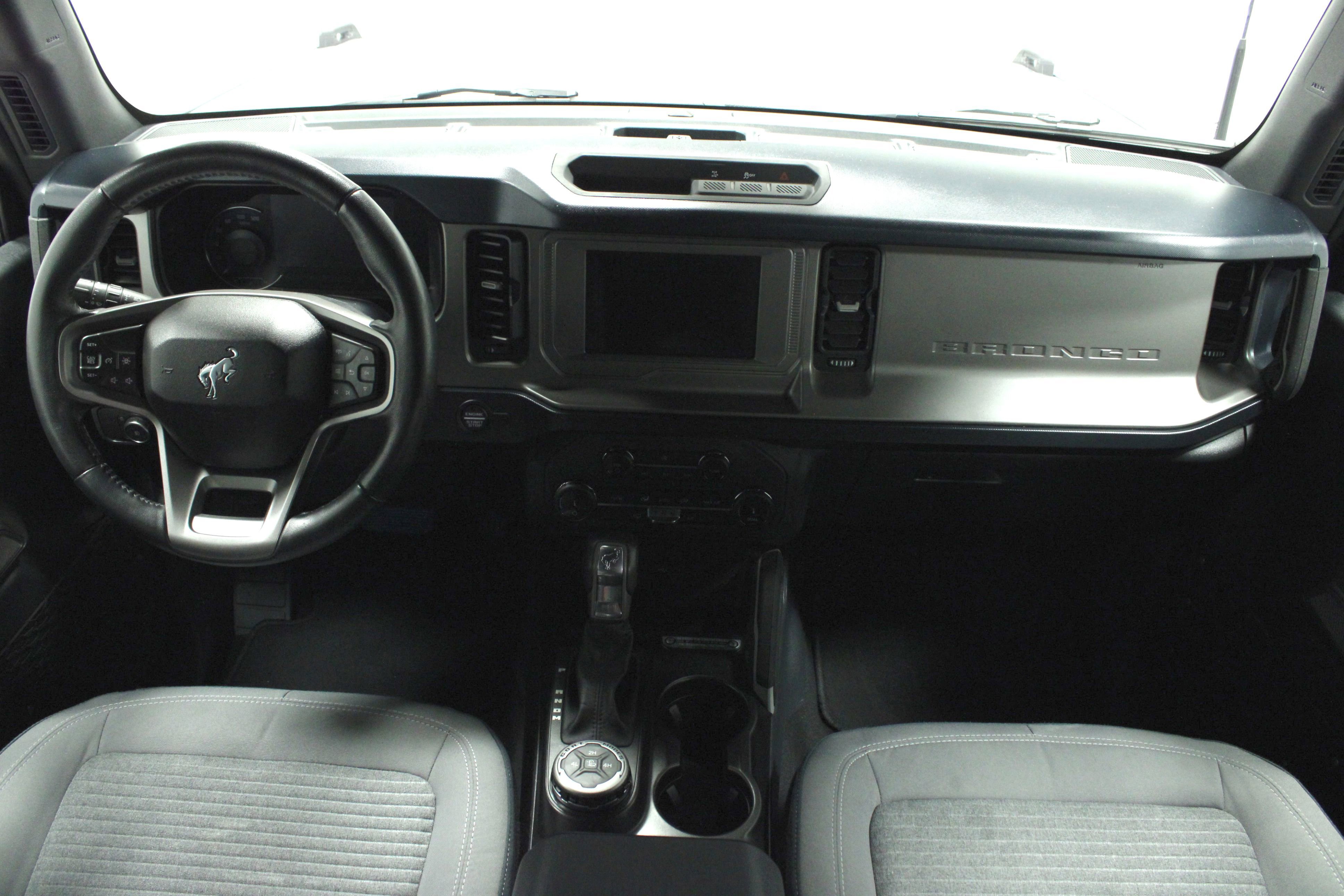 Used 2022 Ford Bronco Outer Banks image 18