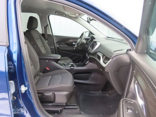 Used 2022 GMC Terrain SLE w/ Driver Convenience Package image 24