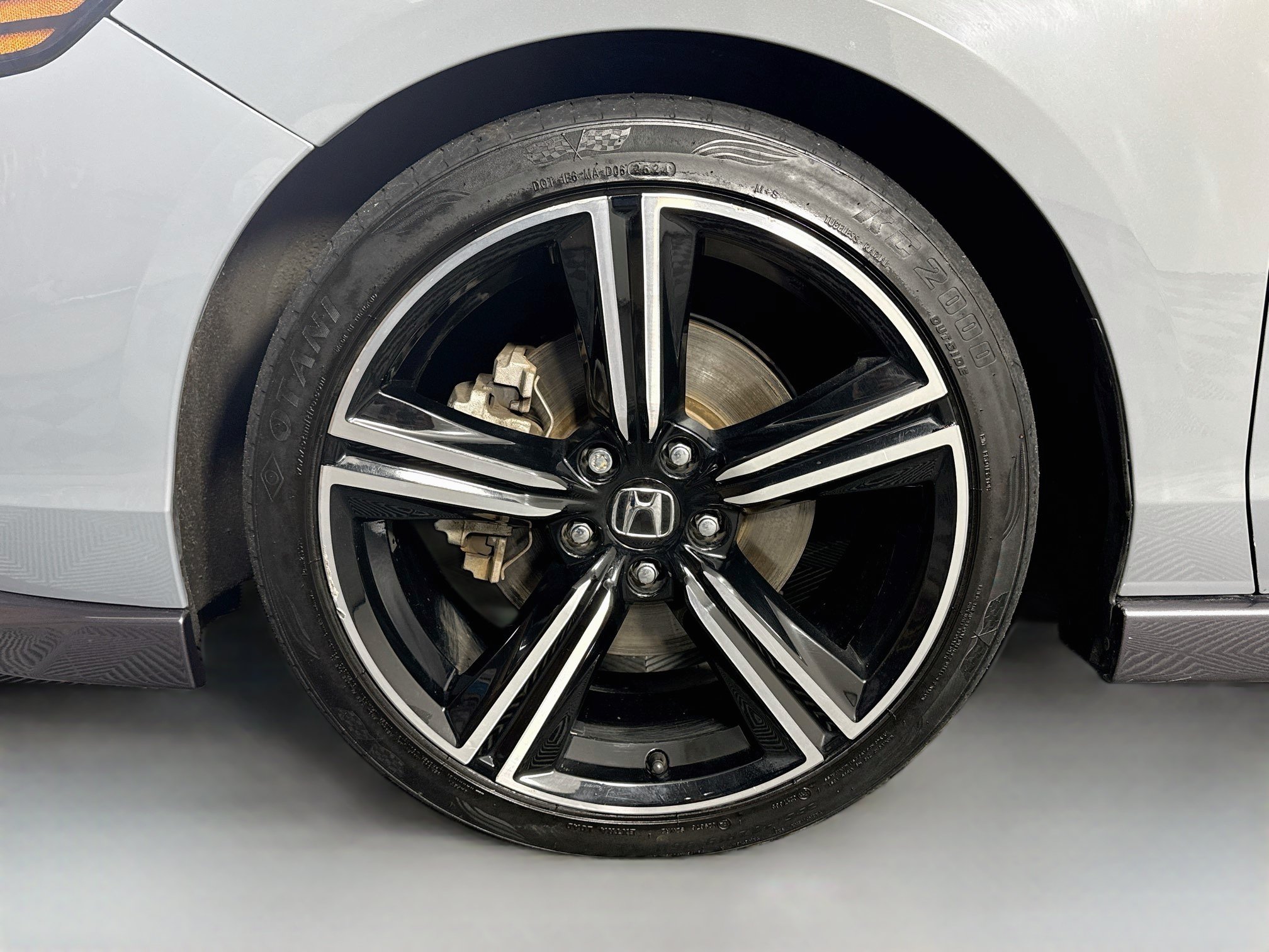 Used 2023 Honda Accord Sport image 28