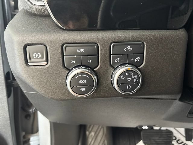 Used 2024 GMC Sierra 1500 Elevation AWD/4WD image 15