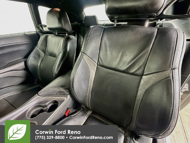 Used 2015 Dodge Challenger R/T Plus RWD image 24